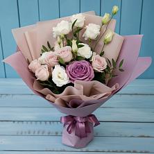 Букет цветов из:  Розы и Лизиантусы в Верее