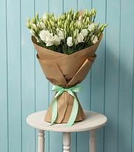 Букет цветов из:  Лизиантусы в Верее