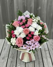 Букет цветов из:  Альстромерии, Гвоздики, Розы и Хризантемы в Верее