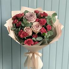 Букет цветов из:  Гвоздики и Розы в Верее