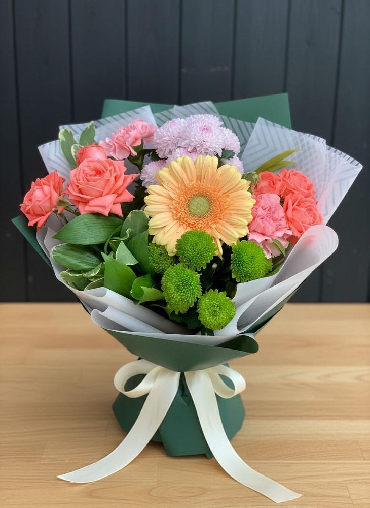 Букет цветов из: Гвоздики, Розы, Герберы и Хризантемы в Верее