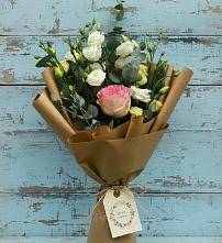 Букет цветов из:  Розы и Лизиантусы #REPLACE_PRED# Верее