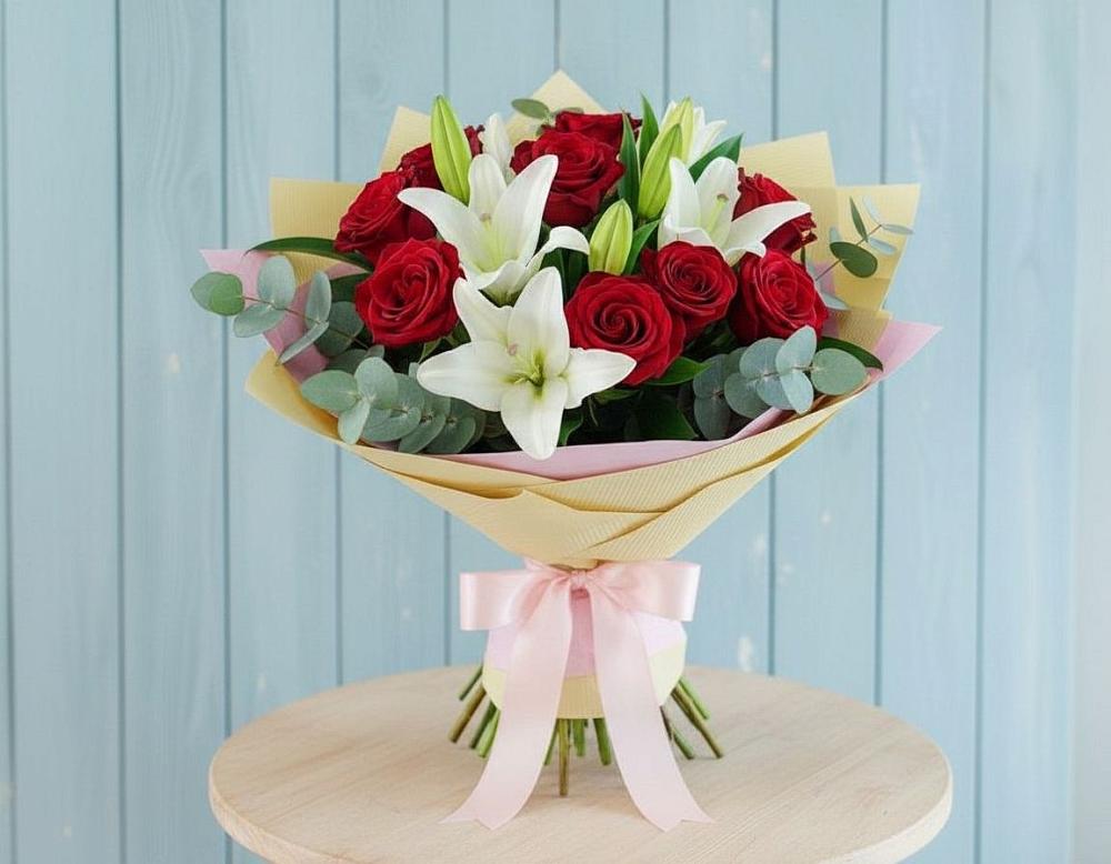 Букет цветов из: Лилии и Розы в Верее